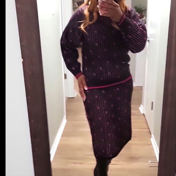 Vintage | Bears Crossing | 2 Piece Knit Floral Print Skirt Set - Picture 2 of 16